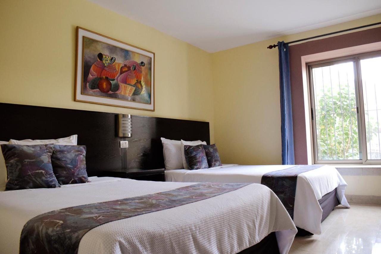 Park Hotel Santa Cruz Verapaz ภายนอก รูปภาพ