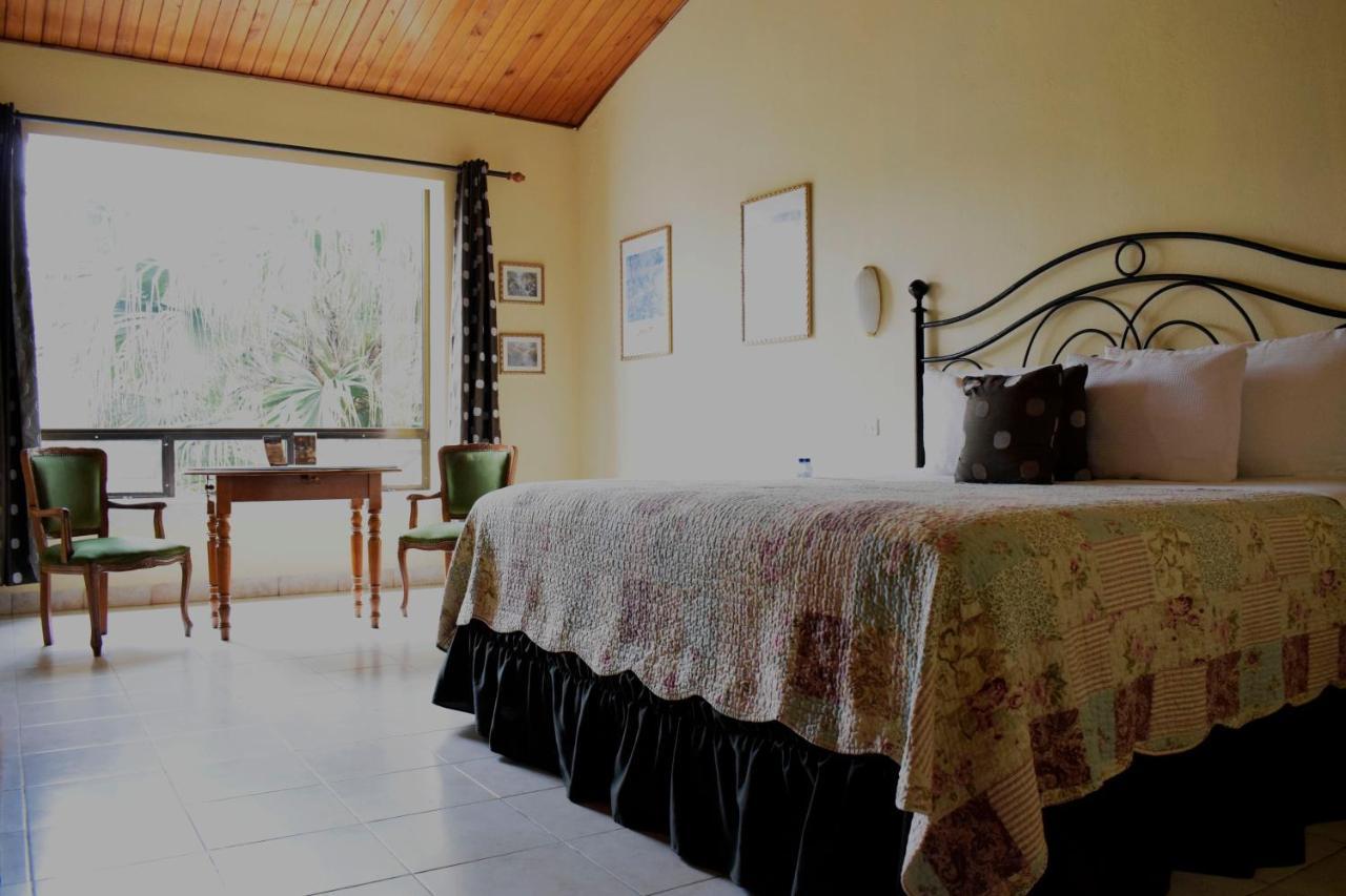 Park Hotel Santa Cruz Verapaz ภายนอก รูปภาพ