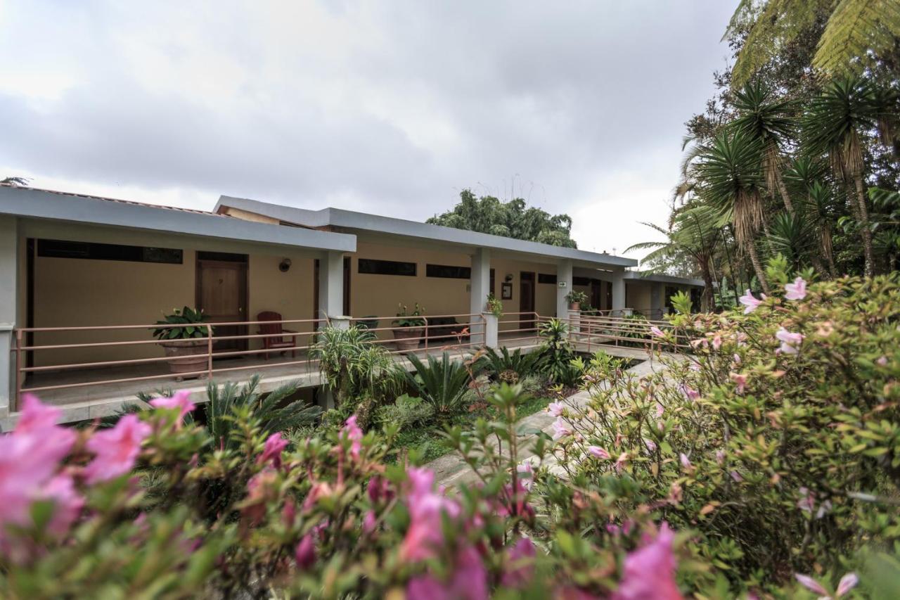 Park Hotel Santa Cruz Verapaz ภายนอก รูปภาพ