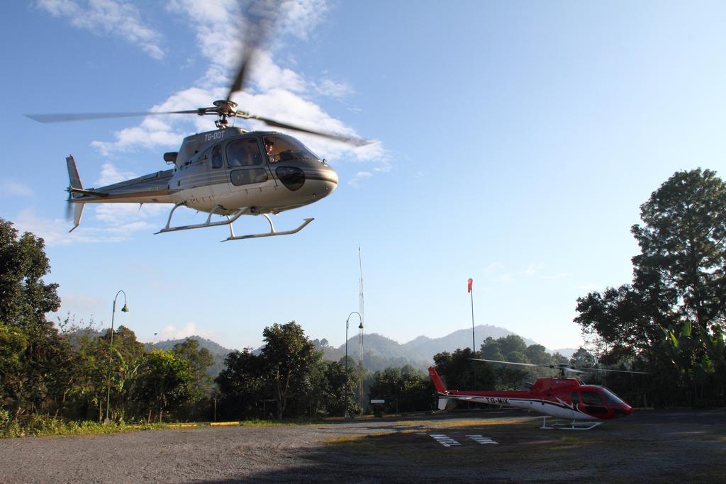 Park Hotel Santa Cruz Verapaz ภายนอก รูปภาพ