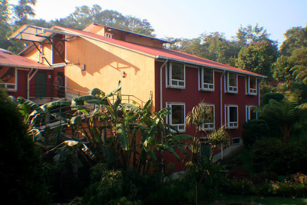 Park Hotel Santa Cruz Verapaz ภายนอก รูปภาพ